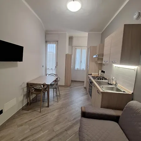 Apartman Geneys *
